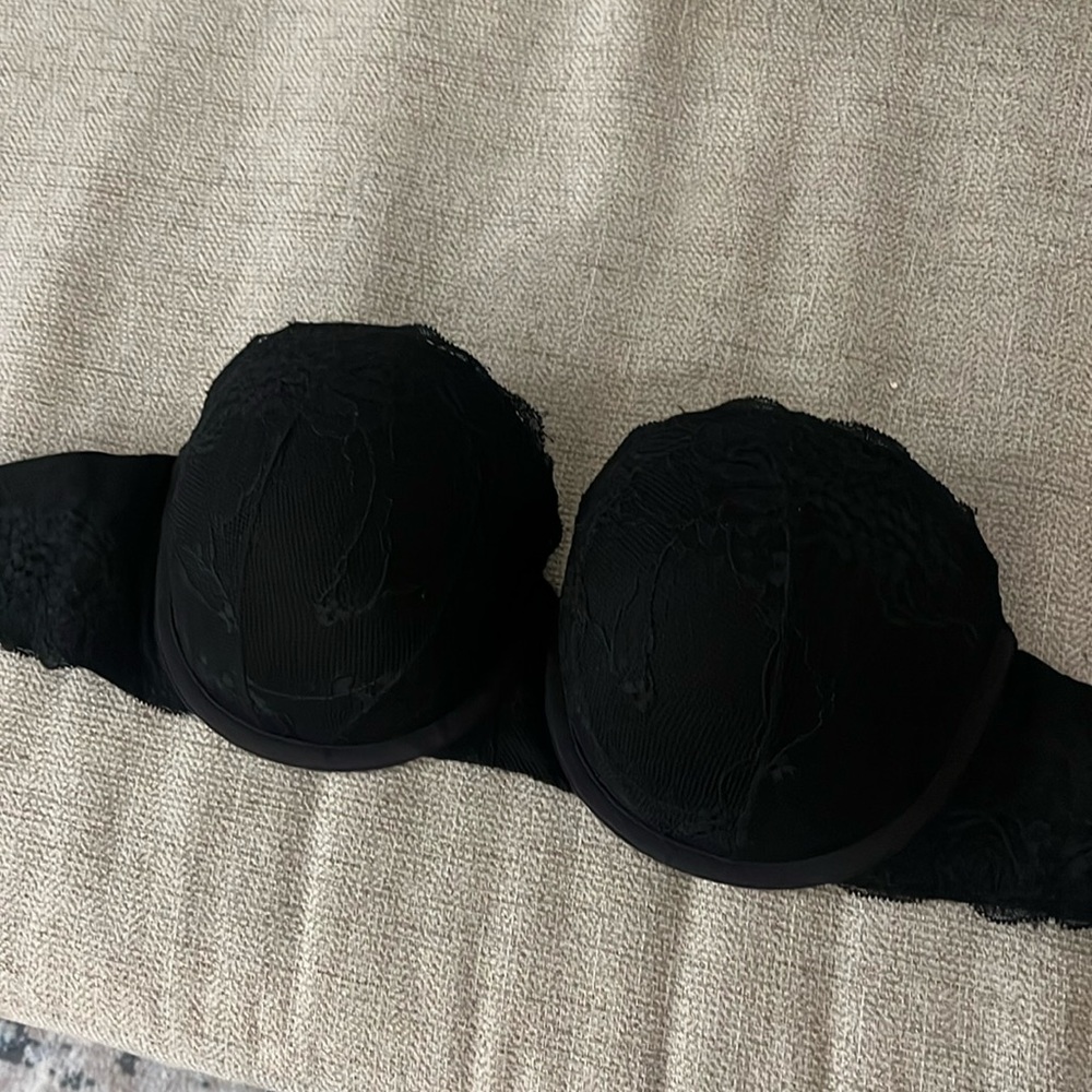 Black La Senza Lace Bra Strapless